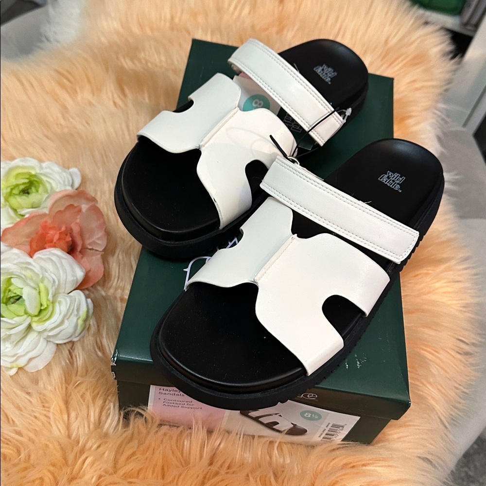Black and White Slide Slip On Sandals With Velcro Strap Sz 8.5 NEW! - Picture 6 of 6